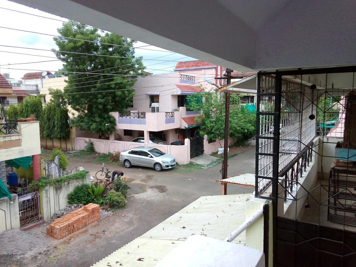 Sanjog Homestay Nagpur Bagian luar foto